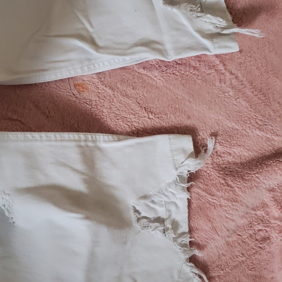 Club monaco white rip jeans - Picture 7 of 8